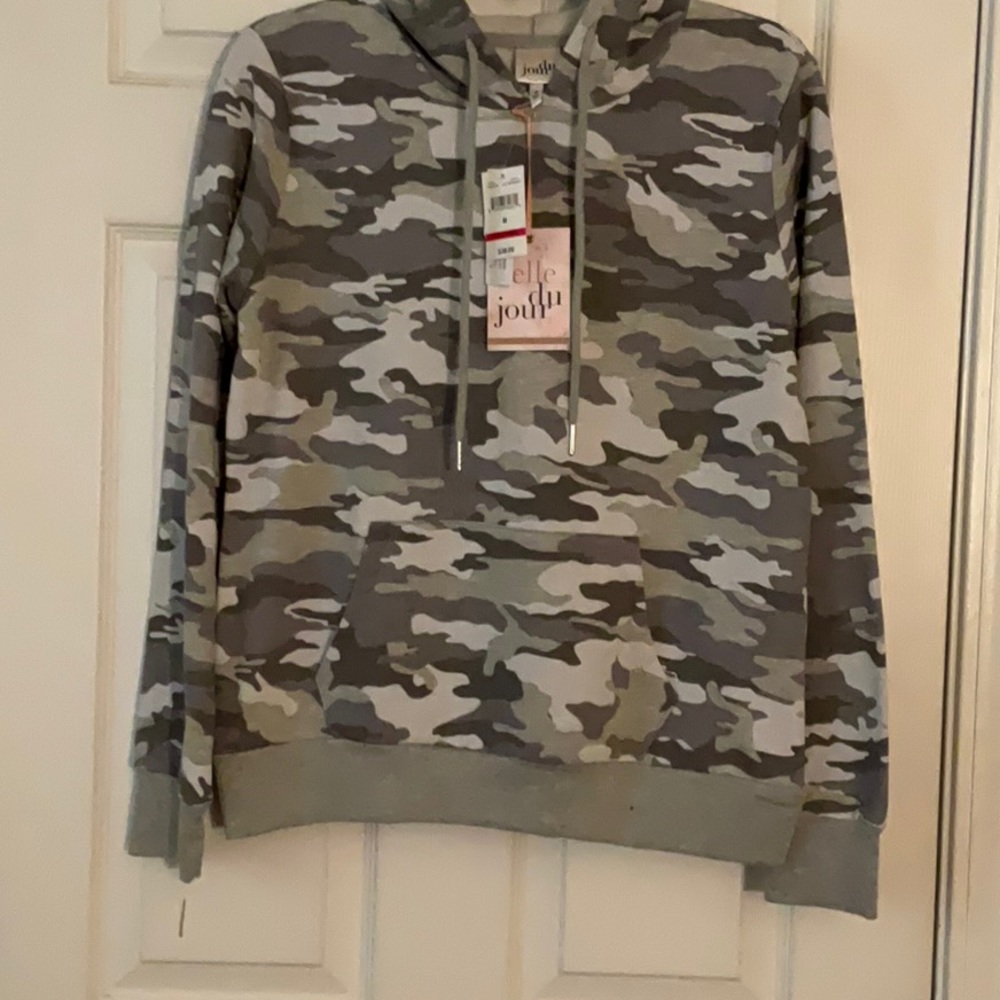 Women’s hoodie